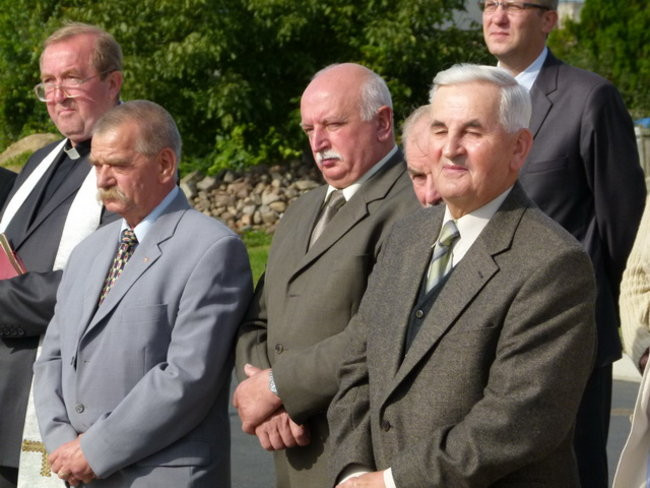 Trzy otwarcia w Święciechowie (zdjęcia)