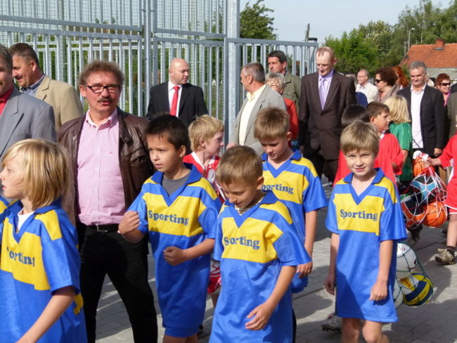 Trzy otwarcia w Święciechowie (zdjęcia)