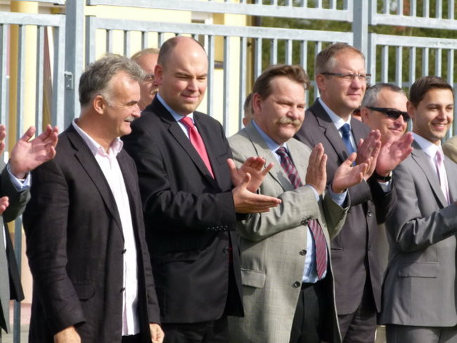 Trzy otwarcia w Święciechowie (zdjęcia)