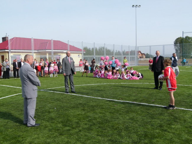 Trzy otwarcia w Święciechowie (zdjęcia)