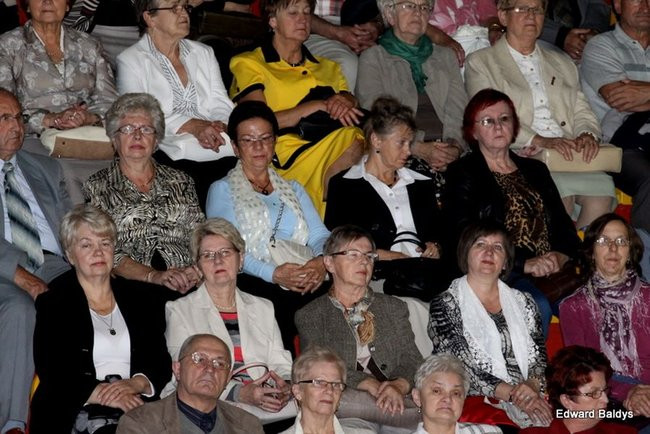 Koncert dla seniorów w Trapezie (zdjęcia)