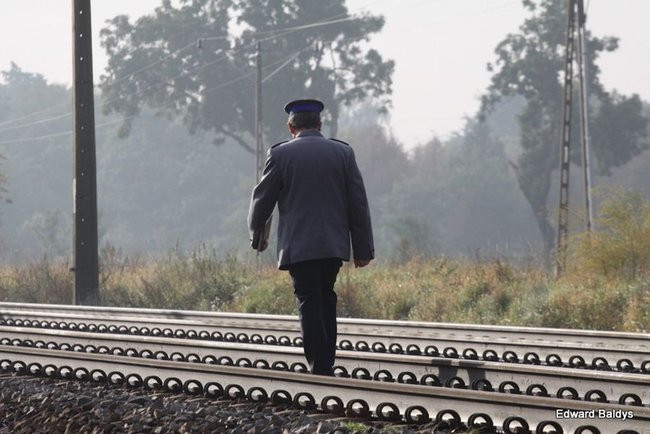 Samobójstwo na torach! (zdjęcia)