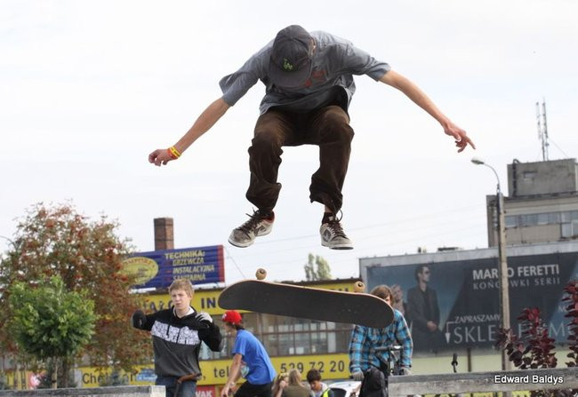 Fruwali na Skateplazie (zdjęcia)