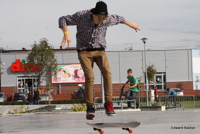 Fruwali na Skateplazie (zdjęcia)