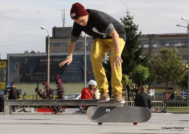 Fruwali na Skateplazie (zdjęcia)