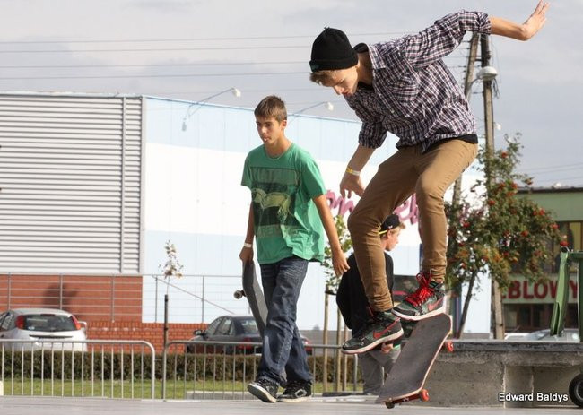 Fruwali na Skateplazie (zdjęcia)