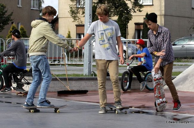 Fruwali na Skateplazie (zdjęcia)
