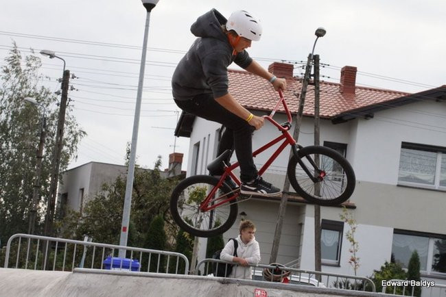 Fruwali na Skateplazie (zdjęcia)