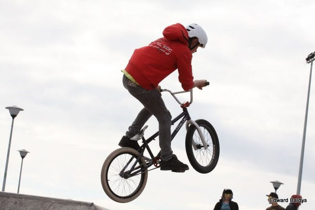 Fruwali na Skateplazie (zdjęcia)