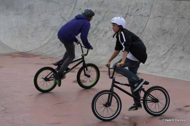 Fruwali na Skateplazie (zdjęcia)