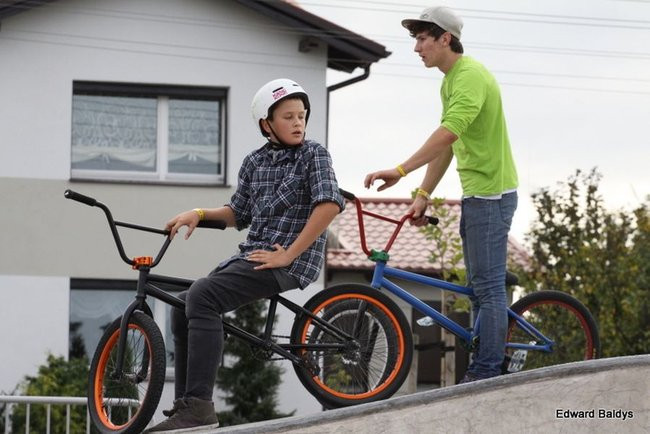 Fruwali na Skateplazie (zdjęcia)