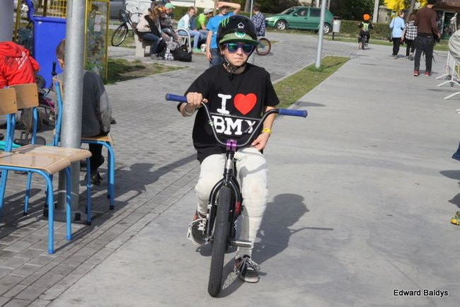 Fruwali na Skateplazie (zdjęcia)