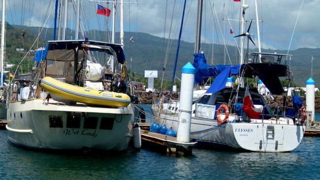Ulysses dociera na Samoa i Fiji (zdjęcia)