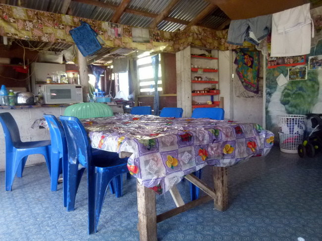 Ulysses dociera na Samoa i Fiji (zdjęcia)