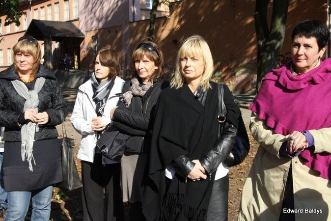 Jest plac zabaw, za rok będą boiska (zdjęcia)