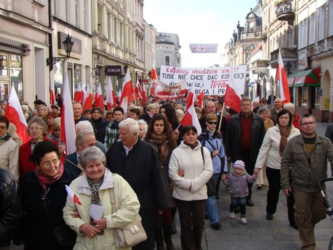 Wielka manifestacja w obronie TV Trwam (zdjęcia)