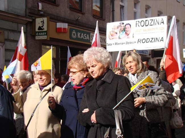 Wielka manifestacja w obronie TV Trwam (zdjęcia)