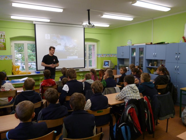 O przejazdach kolejowych w Rojęczynie (zdjęcia)