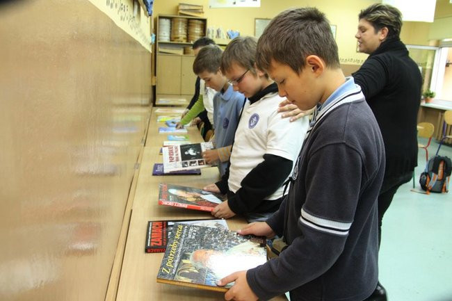 Papieskie kremowki w SP nr 2 (zdjęcia)