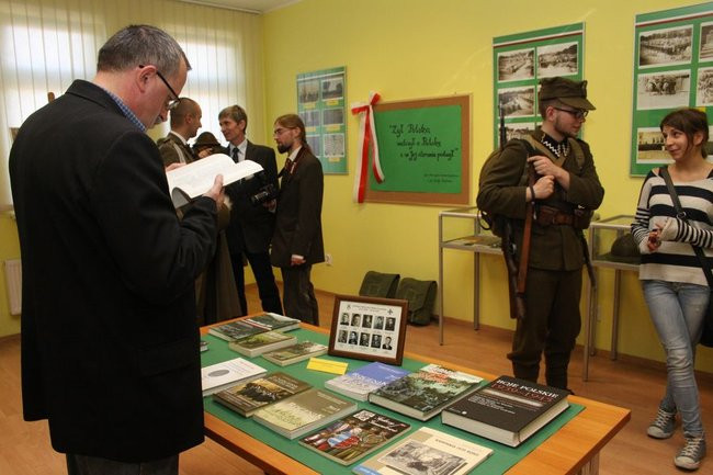 Sesja ku czci generała Kustronia (zdjęcia)