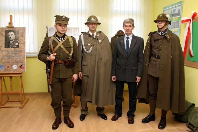 Sesja ku czci generała Kustronia (zdjęcia)