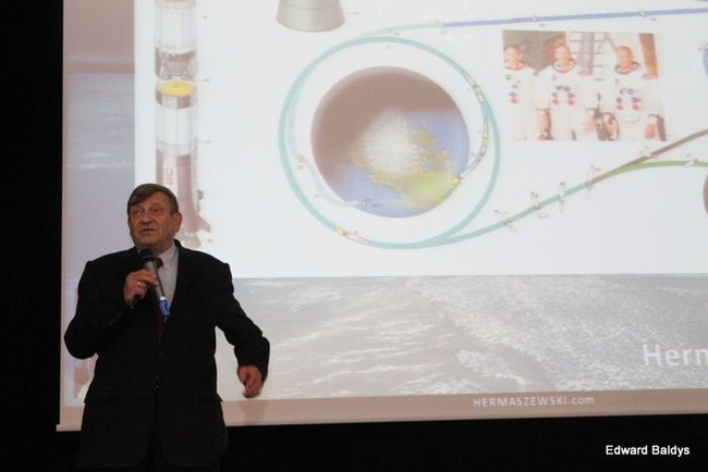 Generał Hermaszewski latał w Lesznie (dużo zdjęć)