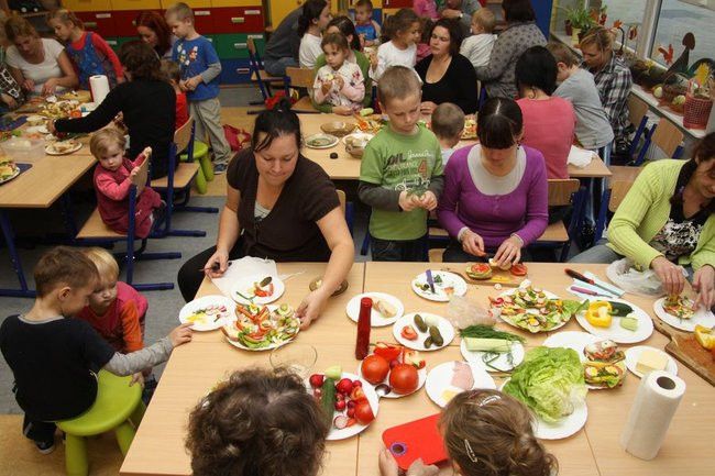 Warsztaty kulinarne dla dzieci i rodziców (zdjęcia)