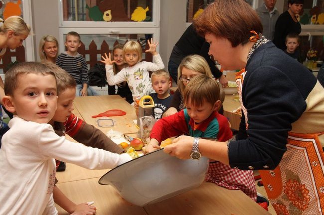 Warsztaty kulinarne dla dzieci i rodziców (zdjęcia)
