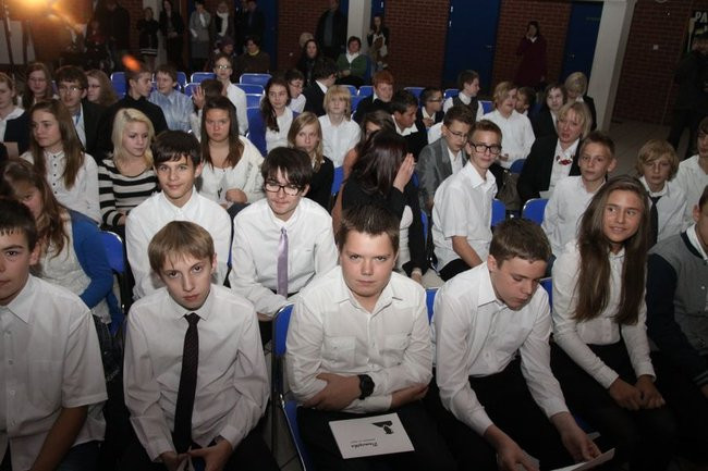 Święto szkoły i pasowanie w Gimnazjum nr 7