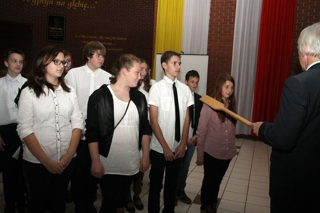 Święto szkoły i pasowanie w Gimnazjum nr 7