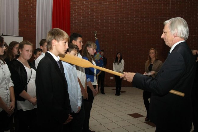 Święto szkoły i pasowanie w Gimnazjum nr 7