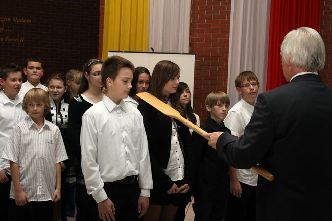 Święto szkoły i pasowanie w Gimnazjum nr 7