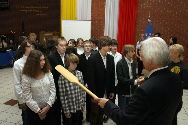 Święto szkoły i pasowanie w Gimnazjum nr 7