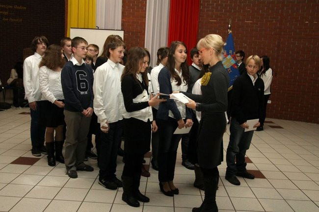 Święto szkoły i pasowanie w Gimnazjum nr 7