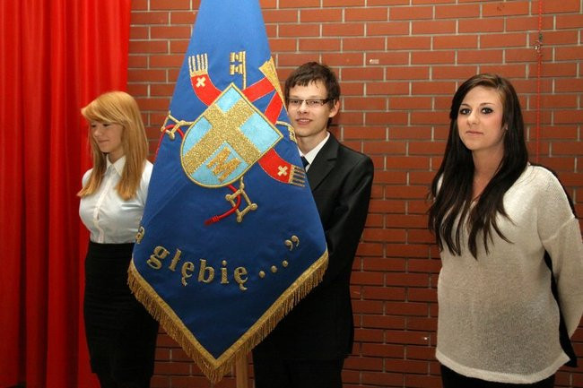 Święto szkoły i pasowanie w Gimnazjum nr 7