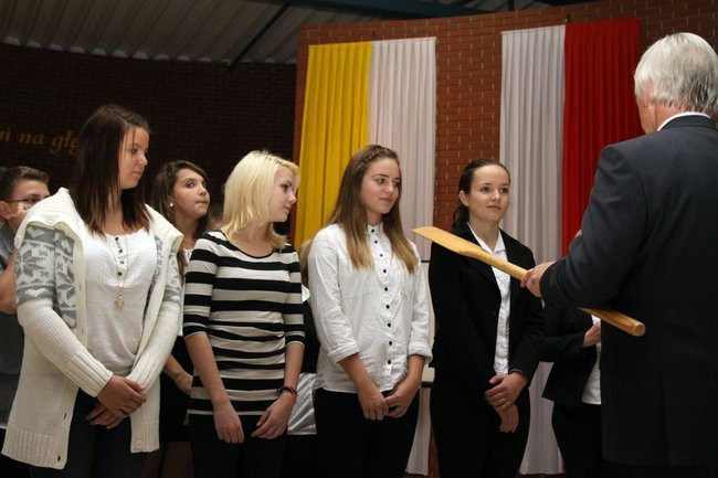 Święto szkoły i pasowanie w Gimnazjum nr 7