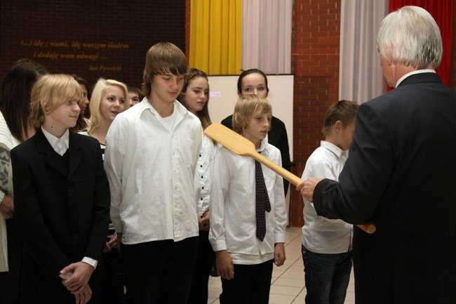 Święto szkoły i pasowanie w Gimnazjum nr 7