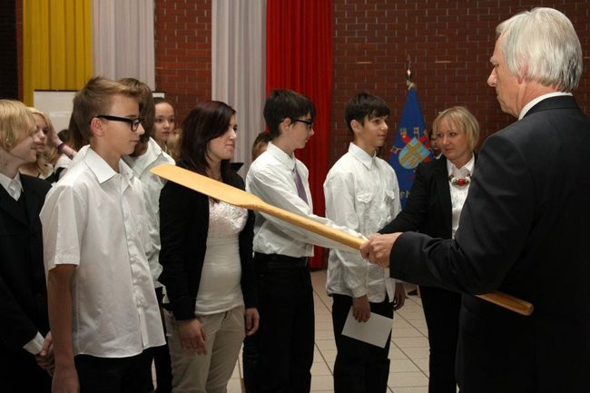 Święto szkoły i pasowanie w Gimnazjum nr 7