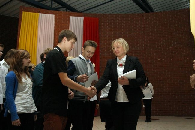 Święto szkoły i pasowanie w Gimnazjum nr 7