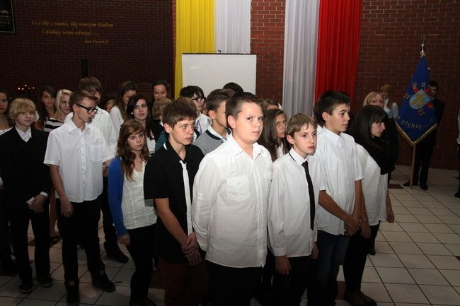 Święto szkoły i pasowanie w Gimnazjum nr 7