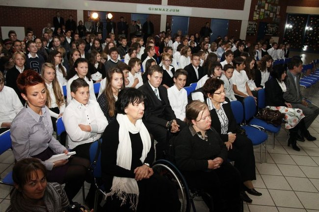 Święto szkoły i pasowanie w Gimnazjum nr 7