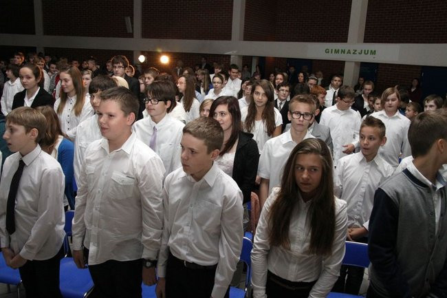 Święto szkoły i pasowanie w Gimnazjum nr 7