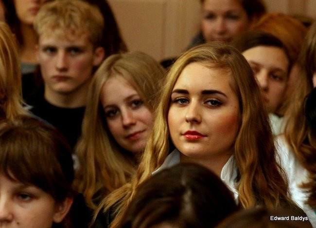 Apel w III LO w Lesznie (zdjęcia)