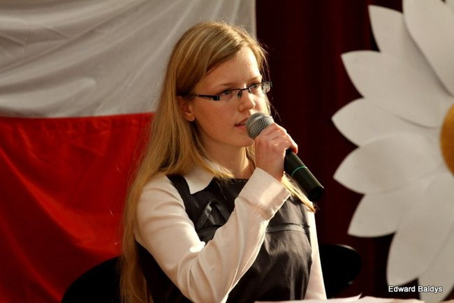 Apel w III LO w Lesznie (zdjęcia)