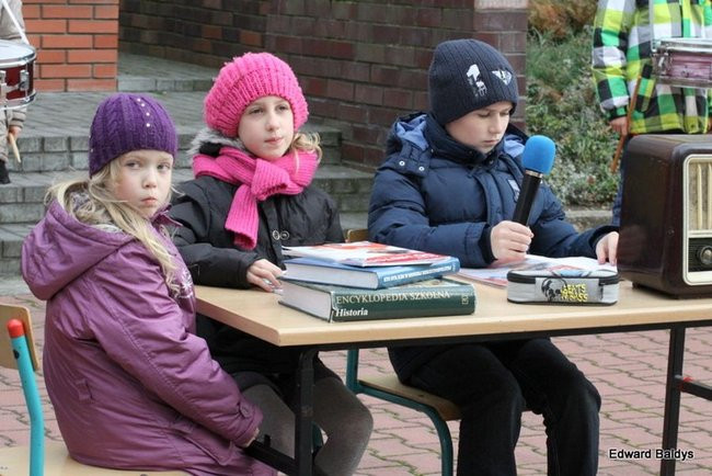 Dwunastka na Święto Niepodległości (zdjęcia)