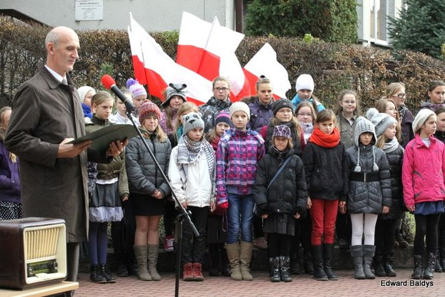 Dwunastka na Święto Niepodległości (zdjęcia)