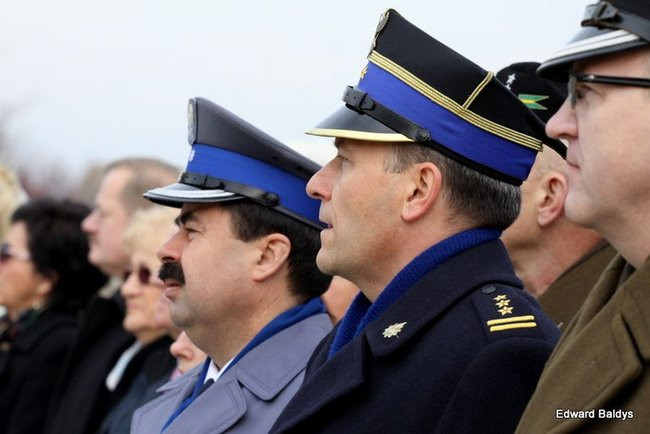 Coraz więcej ludzi chce świętować (zdjęcia)