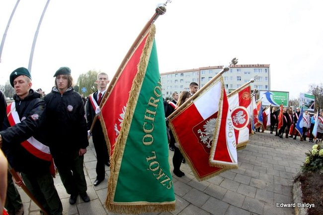 Coraz więcej ludzi chce świętować (zdjęcia)