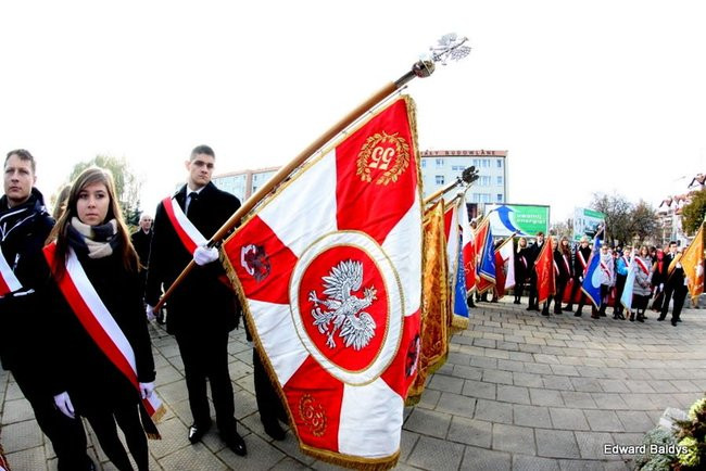 Coraz więcej ludzi chce świętować (zdjęcia)