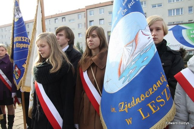 Coraz więcej ludzi chce świętować (zdjęcia)